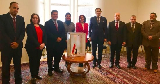 المصريون فى فنلندا يتحدون برودة الجو للتصويت فى اليوم الثانى لانتخابات الرئاسة