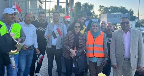 "عمليات الهجرة": إقبال كبير من المصريين بالكويت للتصويت بانتخابات الرئاسة.. صور