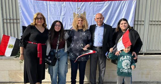 توافد الناخبين على سفارة مصر بقبرص للتصويت بالانتخابات الرئاسية