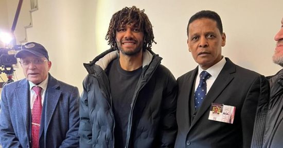 محمد الننى يدلى بصوته فى الانتخابات الرئاسية بسفارة مصر بلندن.. صور