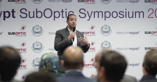 المصرية للاتصالات تدعم تطوير كوادر جديدة فى صناعة الكابلات البحرية 