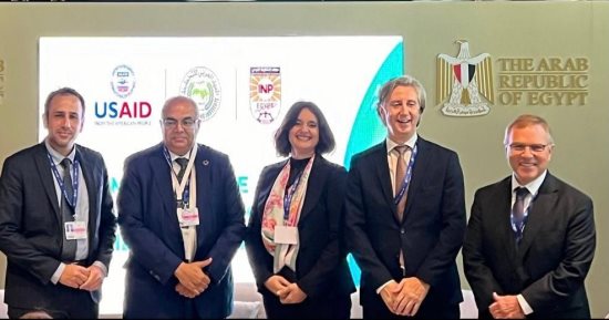 وزيرة البيئة: "التمويل والمساواة" فى رابع يوم بالجناح المصرى بـCop28