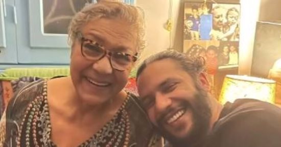"بحبك اكتر من نفسى".. آخر رسالة من محمد السباعى لوالدته ناهد فريد شوقى 