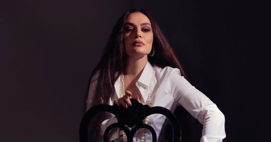 عيد ميلاد النجمة شريهان.. ما سر رشاقتها وشعرها الناعم؟