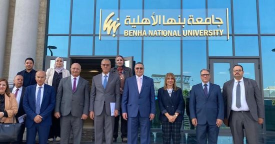 جامعة بنها الأهلية تستقبل أمين مجلس الجامعات الأهلية.. صور