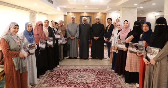 أمين "البحوث الإسلامية" يستقبل الوفد الثانى لطالبات إعلام الأزهر