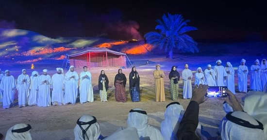 حاكم الشارقة يفتتح الدورة السابعة من مهرجان المسرح الصحراوي 