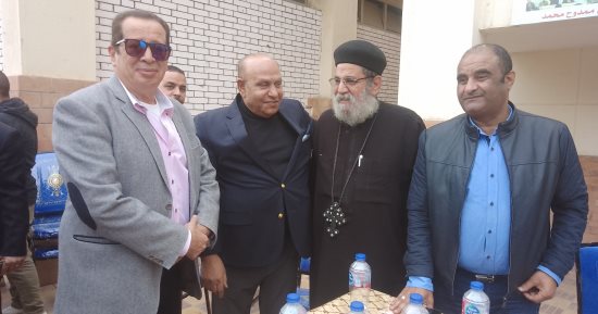 القمص إبرام مينا راعى كنيسة السيدة العذراء يدلى بصوته فى الانتخابات الرئاسية