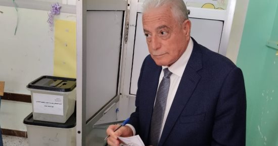 محافظ جنوب سيناء يشدد على متابعة المشروعات وتذليل أية عقبات تعيق التنفيذ