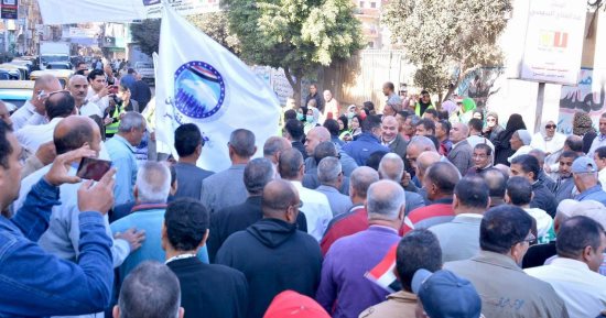 تزايد حشود "مستقبل وطن" المشاركة فى الانتخابات الرئاسية بيومها الأول