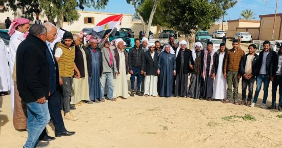 مشايخ العائلات بالشيخ زويد فى شمال سيناء يشاركون بكثافة فى الانتخابات الرئاسية