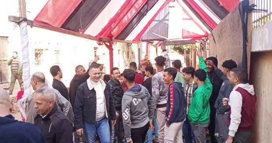 الناخبون يتوافدون على لجان منشأة القناطر للمشاركة فى انتخابات الرئاسة