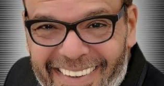 تطورات الحالة الصحية للمخرج أحمد البدرى.. غير مستقرة ويتواجد فى العناية المركزة