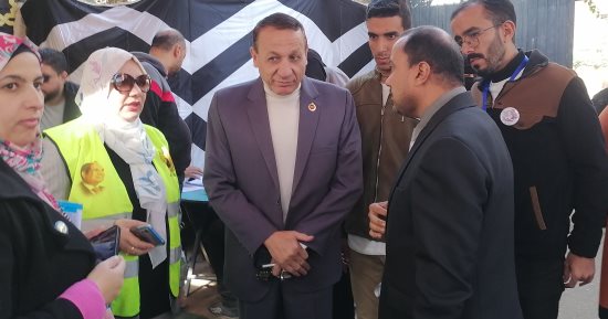 رئيس الهيئة البرلمانية لحزب حماة الوطن يدلى بصوته فى الانتخابات الرئاسية