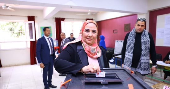 الحكومة تدلى بصوتها في الانتخابات الرئاسية2024.. وزيرة التضامن: توفير سيارات مجهزة لنقل ذوى الإعاقة.. وزير الزراعة يدعو الفلاحين بالمشاركة.. والعمل: التنسيق مع أصحاب الأعمال لتمكين العاملين من المشاركة .. صور