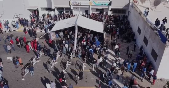 أعداد كبيرة من الناخبين في رأس غارب ومرسى علم بالبحر الأحمر