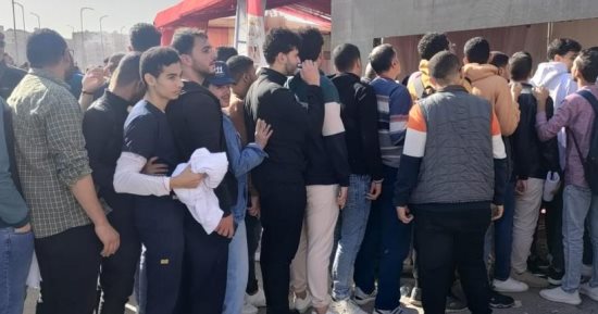 طوابير من الشباب والطلاب أمام لجان 6 أكتوبر للتصويت فى الانتخابات الرئاسية