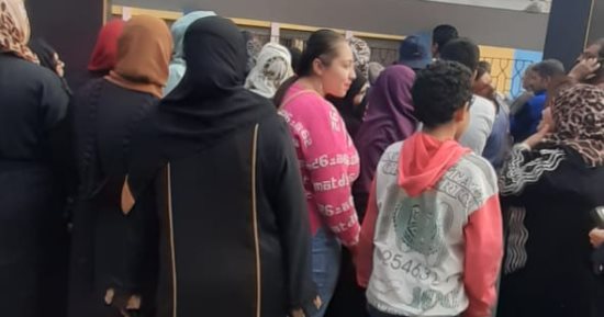 سيدات دار السلام يحرصن على المشاركة بانتخابات الرئاسة والإدلاء بأصواتهن.. صور