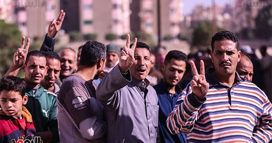إقبال كبير من الشباب على لجان انتخابات جاردن سيتى وعابدين.. صور