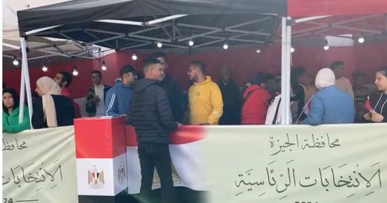 حضور لافت للشباب فى الانتخابات الرئاسية بلجنة القومية بالعجوزة