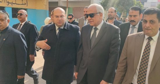 محافظ الجيزة يتفقد لجان دائرة البدرشين فى ثانى أيام الانتخابات الرئاسية