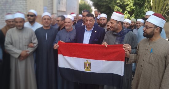 أعضاء مجلسى النواب والشيوخ بالعاشر من رمضان يشاركون بالانتخابات الرئاسية.. صور