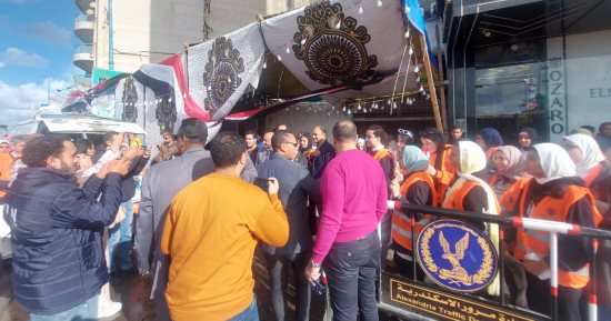 إقبال كثيف على لجان الانتخابات فى الإسكندرية رغم هطول أمطار نوة قاسم.. فيديو