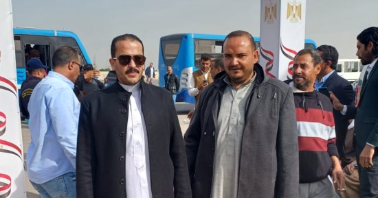 تزايد أعداد الناخبين أمام لجنة السلمانية للمغتربين بالجيزة.. صور