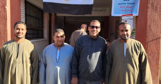 شباب الأقصر فى خدمة الناخبين فى ثالث أيام الانتخابات الرئاسية.. صور