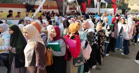 مسيرة شبابية للمشاركة في الانتخابات الرئاسية بمدينة بنها.. صور