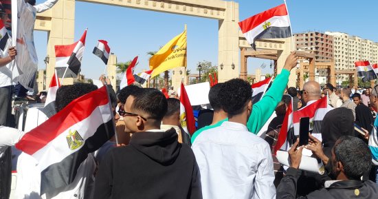 التحالف الوطنى ينظم مسيرة حاشدة للمشاركة فى انتخابات الرئاسة بأسوان.. صور