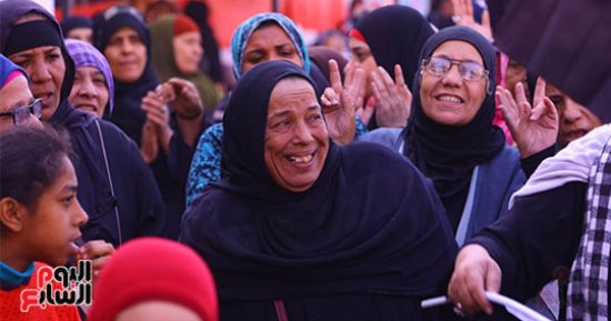 سيدات إمبابة يشاركن بقوة فى الانتخابات الرئاسية 2024