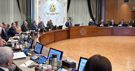 الحكومة توافق على إنشاء"وسام البنَّاء العظيم" لمنحه لكل من ساهم فى تشييد وإعمار مصر    
