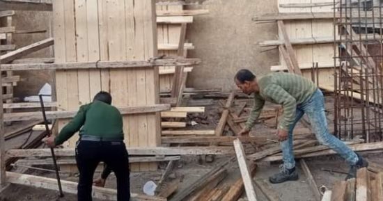 إزالة 3 حالات بناء مخالف فى حى المنتزه أول بالإسكندرية