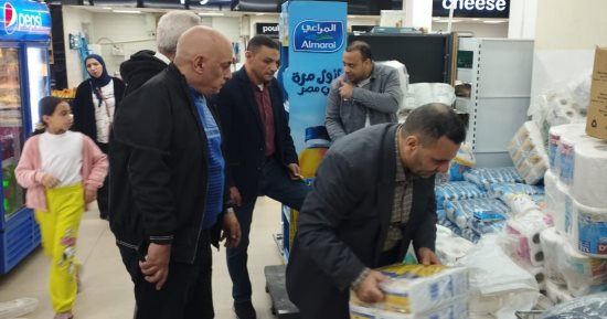 مصادرة 1560 كجم سكر بإحدى السلاسل التجارية بالإسكندرية لحجبها عن الجمهور