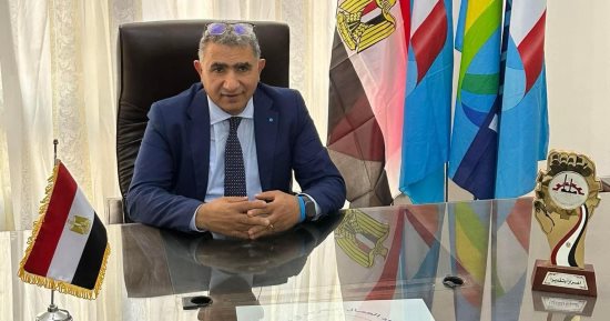 رئيس اتحاد العمال المصريين فى إيطاليا يهنئ السيسي بفوزه بالانتخابات الرئاسية