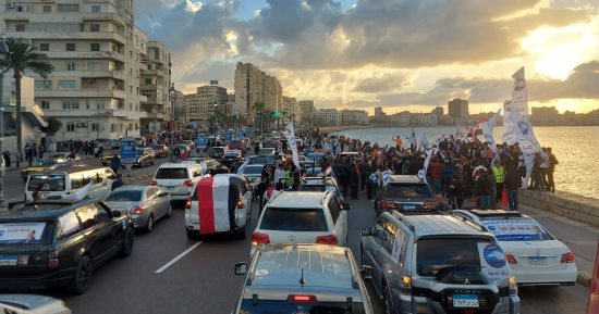 مستقبل وطن بالمنيا ينظم مسيرة حاشدة احتفالا بفوز السيسى فى الانتخابات.. صور