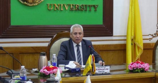 رئيس جامعة المنيا يهنئ الرئيس السيسى بفوزه فى الانتخابات الرئاسية