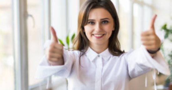 5 أفكارك تساعدك لاختيار ملابس مناسبة لعملك.. عشان تخلصى من حيرة كل يوم