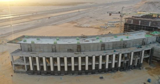 وزارة النقل تنشر صور تشطيبات محطة "السخنة" بالخط الأول للقطار الكهربائى السريع