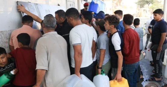 أونروا: لا يوجد ما يكفى من علف الحيوانات ليأكله الناس فى شمال غزة