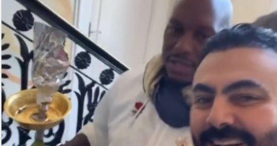 تيريس جيبسون يرقص على أغنية رضا البحراوى برفقة محمد كريم.. فيديو