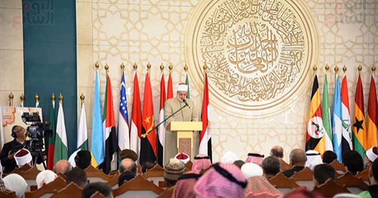 وكيل الأزهر: القرآن الكريم معجزة خالدة تعصم الأمة من الغواية