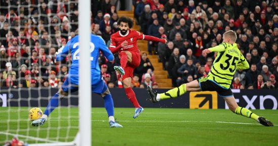 ليفربول يتعادل مع أرسنال في قمة الدوري الإنجليزي