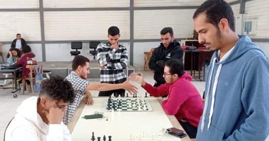 رئيس جامعة حلوان: الأنشطة الطلابية تساعد على زيادة روح العمل الجماعى