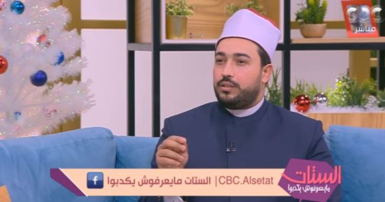 عضو مركز الفتوى الإلكترونية: دعاء الوالدين على الابن مستجابا