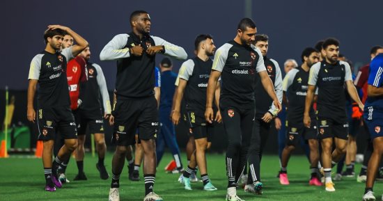 الأهلي يواجه سموحة وديا الاثنين المقبل تحضيرا لموقعة شباب بلوزداد