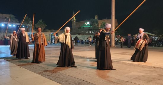 ملوك لعبة التحطيب من محافظات مصر يكشفون أسرار وأدبيات اللعبة الأشهر بالصعيد.. يحكون تاريخ مشاركاتهم فى مهرجان القومى للتحطيب بالأقصر.. شيخ التحطيب: عشنا ليال سعيدة باستقبال نجوم اللعبة والمحبة كلمة السر بيننا