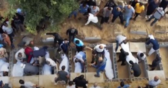 جرائم فوق الخيال.. تأكيدا لتحقيق "اليوم السابع" حول نزع الاحتلال جلود الفلسطينيين.. إسرائيل تنهش جثامين 80 شهيدا لسرقة أعضائهم.. أطباء: الاستفادة تبدأ من القرنية حتى الكبد.. والأعضاء تظل حية 8 ساعات بعد الوفاة