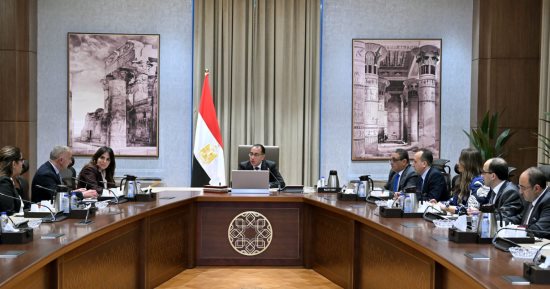 رئيس الوزراء: الدولة تمنح أولوية لدعم مشروعات المدارس الفنية والجامعات التكنولوجية